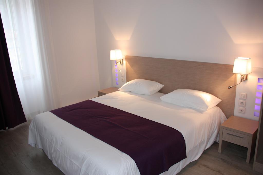 Hotel Terranostra Tarascon-sur-Ariège Exterior foto