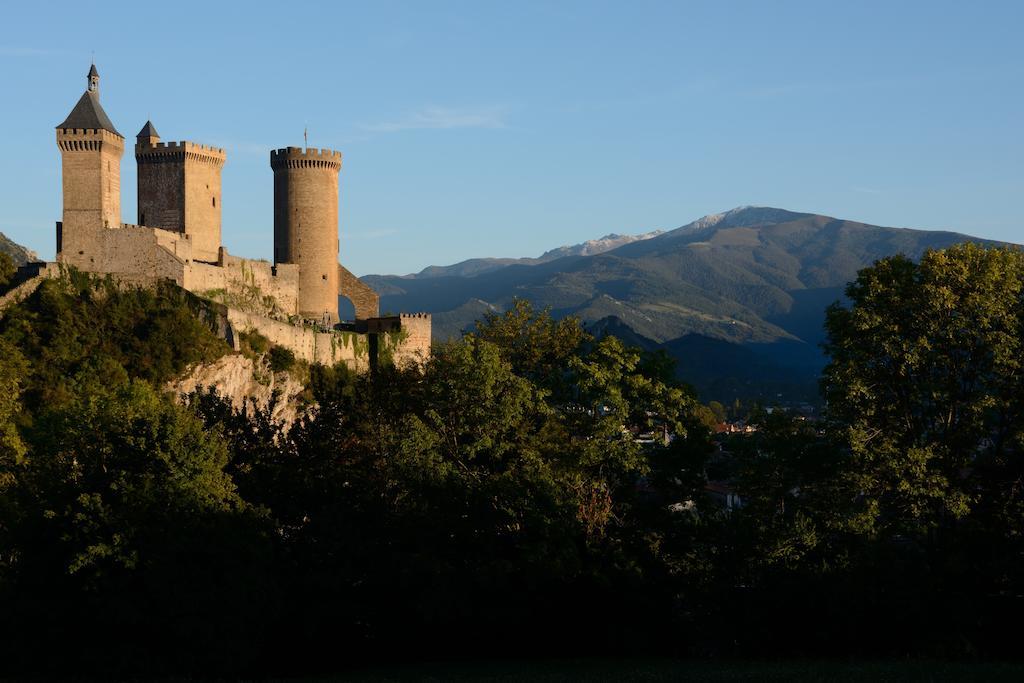 Hotel Terranostra Tarascon-sur-Ariège Exterior foto